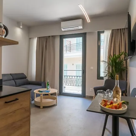 Jacuzzi Suite Piazza Dei Leoni Heraklion  Exterior photo